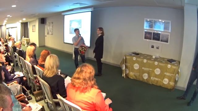 СЕНСАЦИЯ! Парень сделал девушке предложение смотреть онлайн