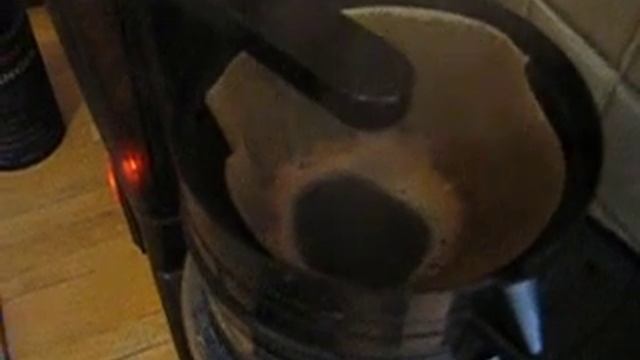 Making coffee Sunday morning смотреть онлайн