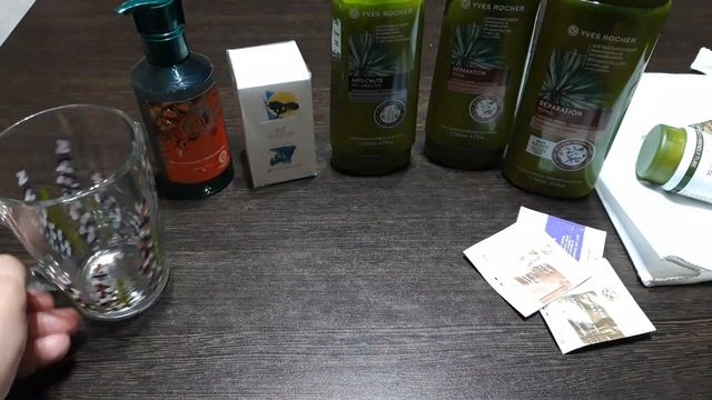 ?Ив Роше?Распаковка?посылки? Новый аромат #распаковка #ивроше #ароматы #коллекцияароматов смотреть онлайн