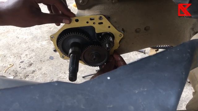 How To Change Gear Box Bearing of Honda Dio смотреть онлайн