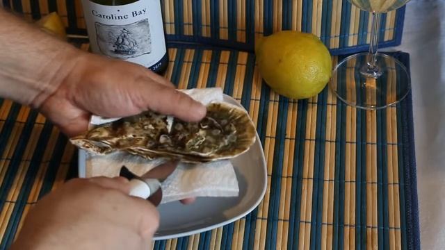 КАК ОТКРЫТЬ УСТРИЦУ