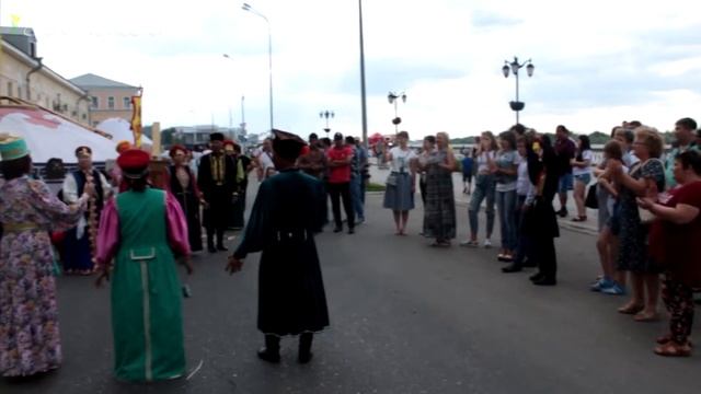 Калмыкая делегация на гастрономическом фестивале в Астрахани смотреть онлайн