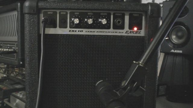 EXCEL Lead 10-tiny amp of annihilation смотреть онлайн