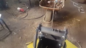 Грейферный ковш для чистки колодца своими руками.