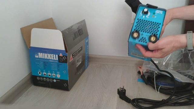 Распаковка - Сварочный аппарат Mikkeli MMA-210