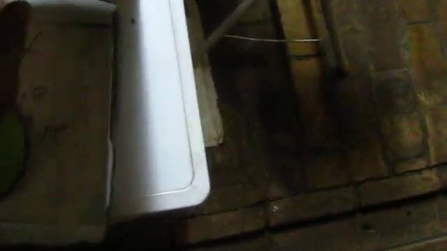 Коровник в Европе / Цикл утренних работ с молоком смотреть онлайн