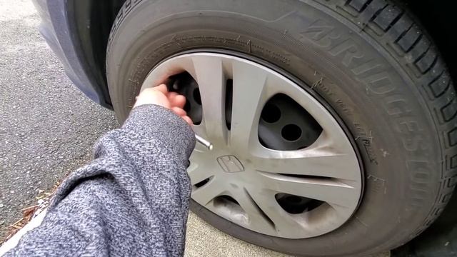 #QTOW# Maintaining tire pressure смотреть онлайн