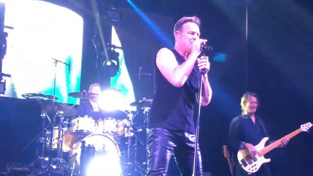 Jason Donovan - RSVP (Even More Good Reasons Tour 2021/22) смотреть онлайн