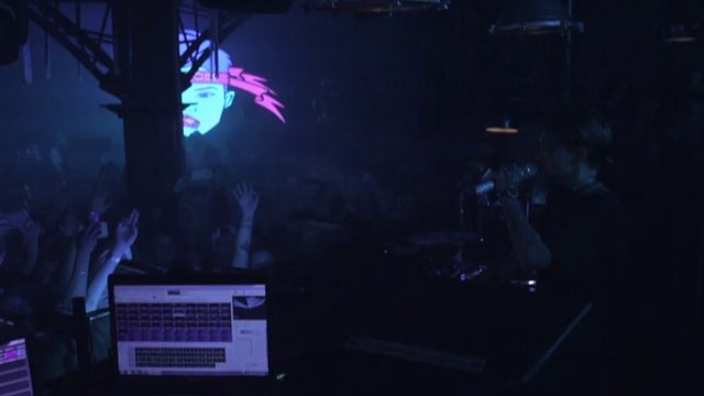 Ruby Rose at Uniun Nightclub Toronto смотреть онлайн