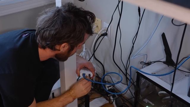 I Will FIX Your Wifi - MoCA and Powerline at Colton's House смотреть онлайн