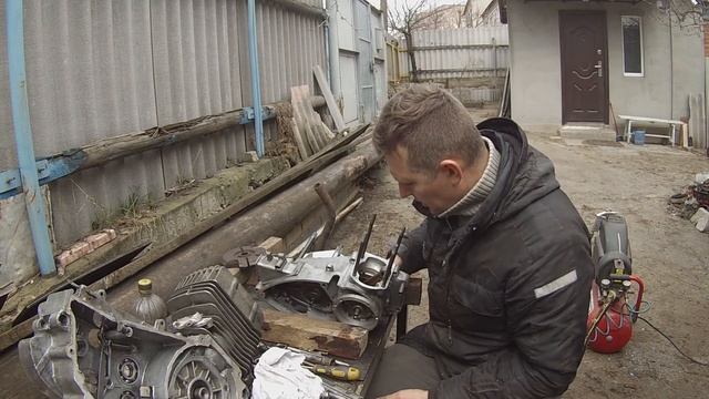 ремонт юпитера. снятие и разборка мотора. смотреть онлайн