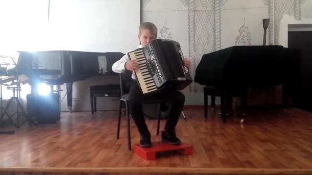 Чекмарёв Артём Л. Моцарт "Бурре" d moll смотреть онлайн