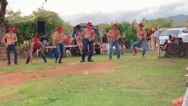 THE Git Up: Gets.. Maui'd смотреть онлайн