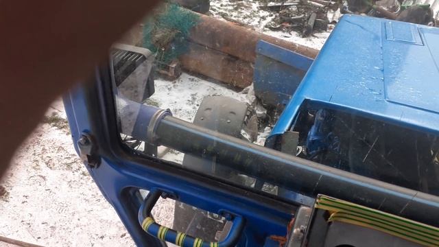 Включение переднего моста кнопкой. Мтз 82 смотреть онлайн