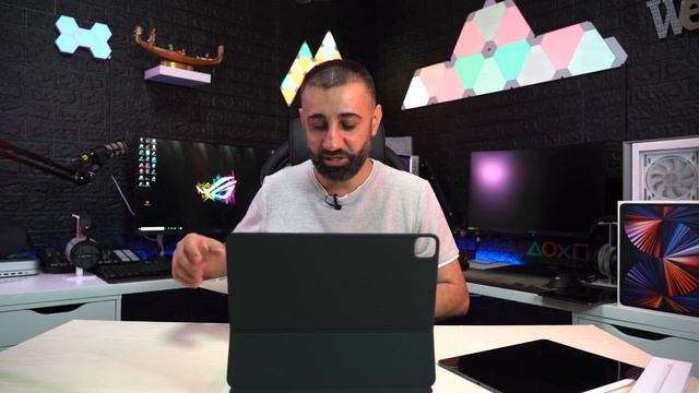 اقوى جهاز لوحي بل تاريخ IPad Pro 21 M1 смотреть онлайн