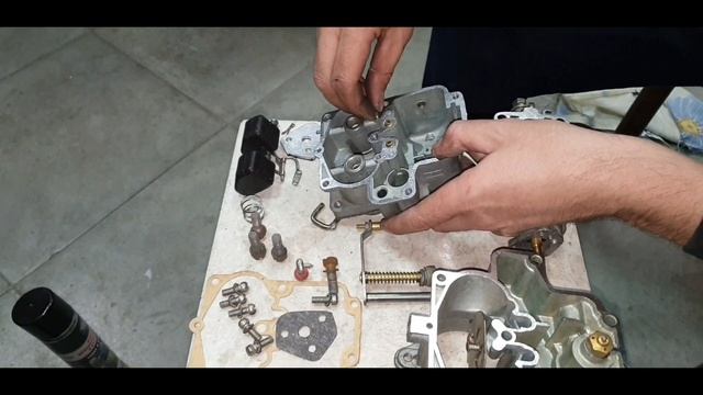 Установка на УАЗИК с 417 двигателем карбюратора К 88 от Зил 130. смотреть онлайн