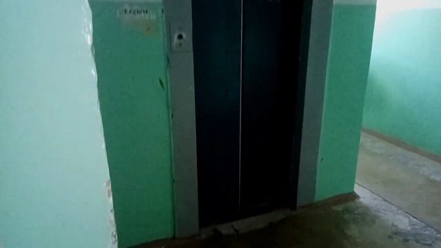 Лифт МЛЗ 1990 по адресу: Калинина 165, подъезд 5 смотреть онлайн