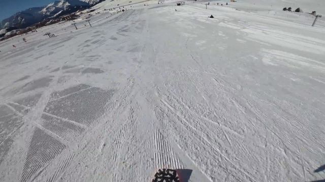 Snowboarding my Favourite run in Alpe d'Huez - The Cheeky Marmotte смотреть онлайн