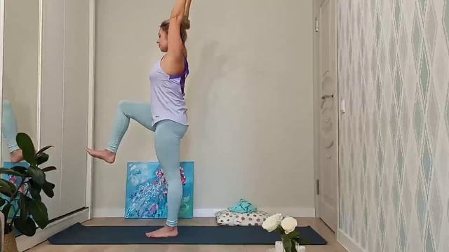 Йога для начинающих | практика энергии Земли смотреть онлайн