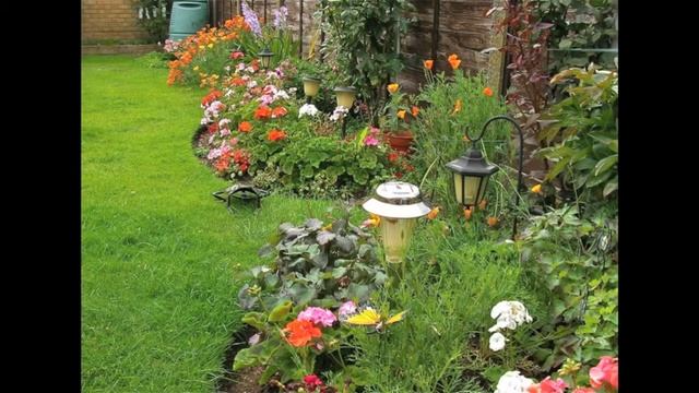 My Mum's Garden - Pictures by Jeff - July 2011 смотреть онлайн