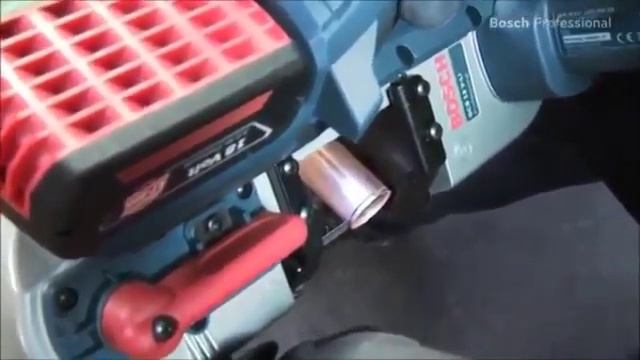 Аккумуляторная ленточная пила GCB 18 V LI Professional смотреть онлайн