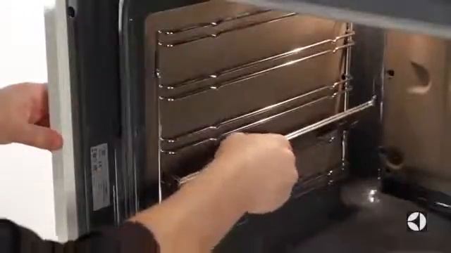 Духовой шкаф Electrolux EOB 93450 AX смотреть онлайн