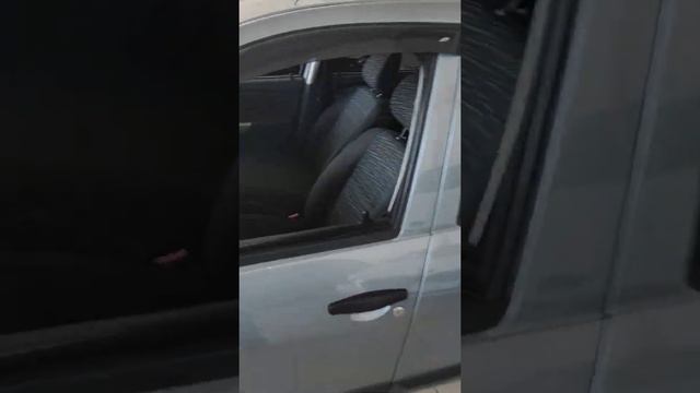 Renault Sandero 2011 смотреть онлайн