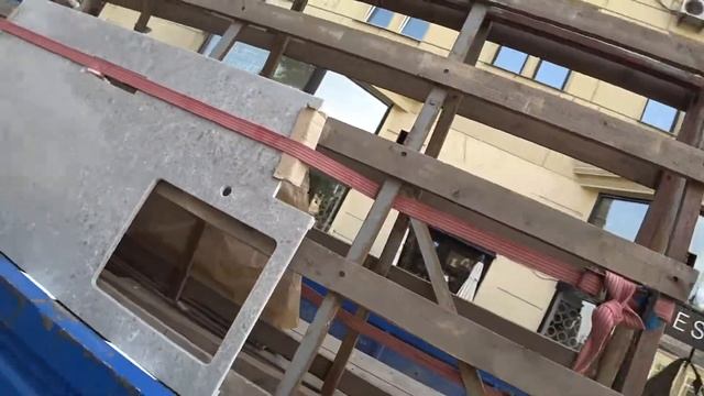 Транспортировка изделий из натурального камня и кварцевого агломерата смотреть онлайн