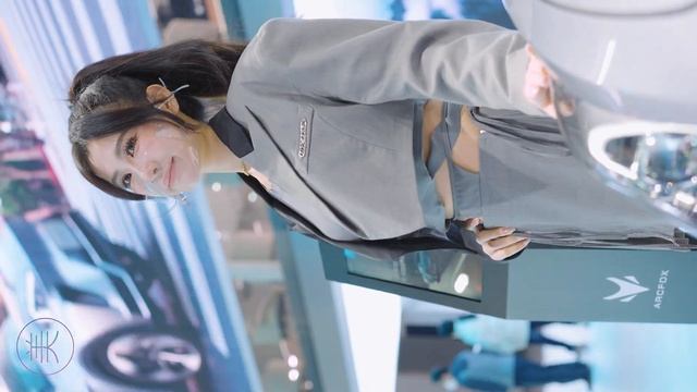 4K 2022廣州車展 레이싱모델 Racing Model ARCFOX車模01 смотреть онлайн