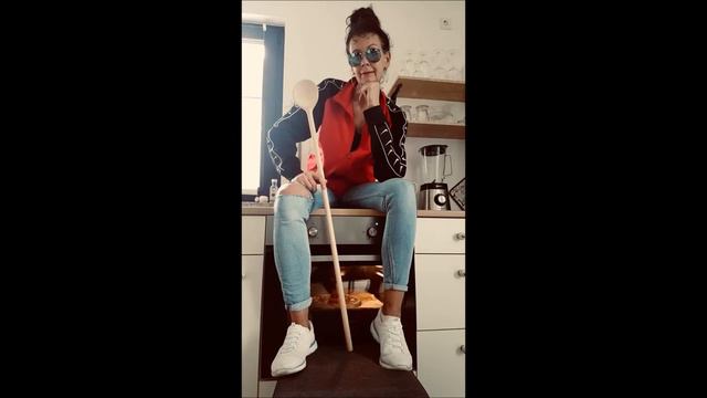 C-Rap - Mutti haut raus! смотреть онлайн