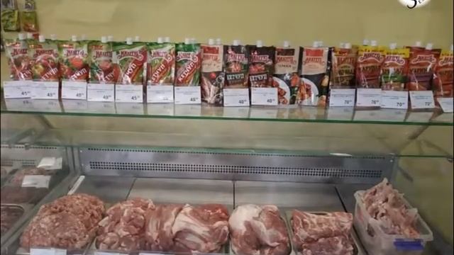 Самое свежее мясо в магазине "Вкусная курочка" смотреть онлайн