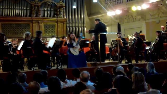 Martina Barlotta - A. Vivaldi - Concerto in Re maggiore RV 93 per chitarra e orchestra d'archi. смотреть онлайн