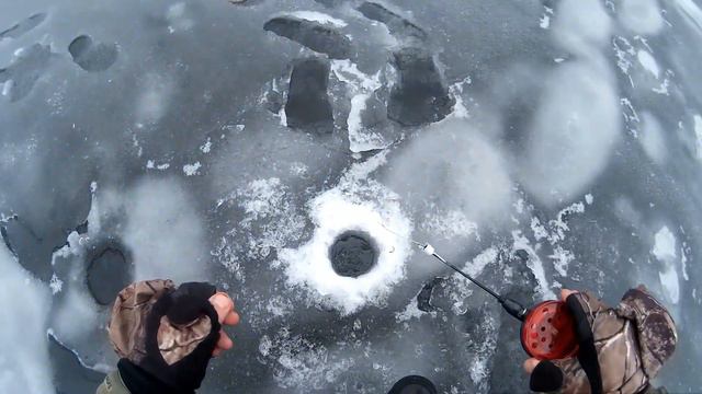 Окунь на мормышку смотреть онлайн