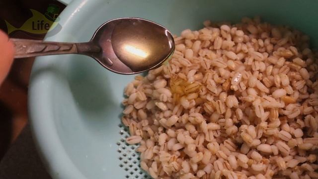 Эти секреты ловли карася в июле-августе рассказал дед Илья на водоеме. Стаж ловли 60 лет. смотреть онлайн
