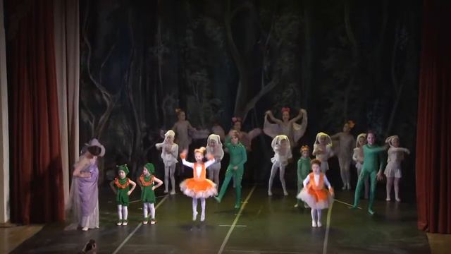 Спектакль Белоснежка и семь гномов смотреть онлайн