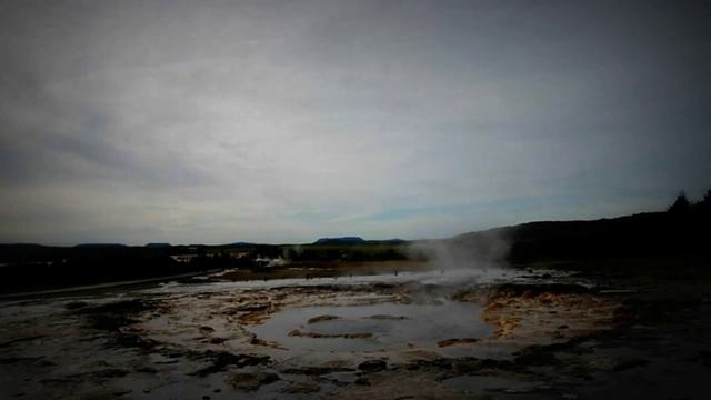 гейзер Strokkur смотреть онлайн