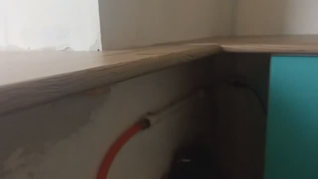 Установка столешницы на бетонное основание..mp4 смотреть онлайн