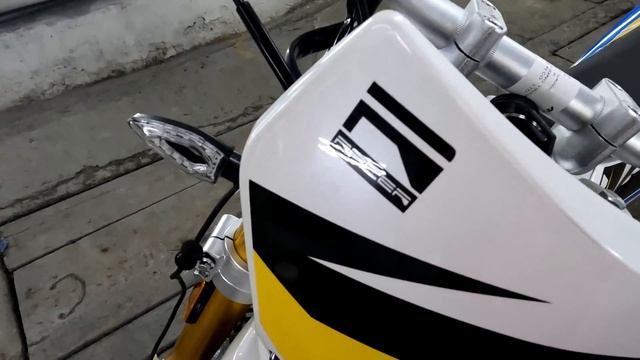 Купил новый RACER RC300-GY8A ENDURO смотреть онлайн