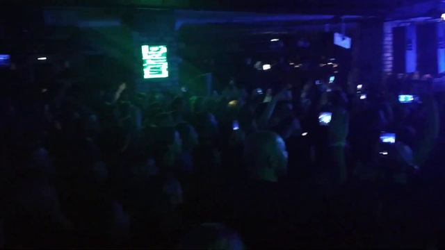 Линда-мало огня (сломалась фанера) Красноярск 05.12.2019 Максимилианс смотреть онлайн