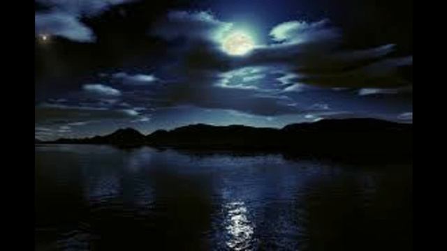 Luchian plays Beethoven Moonlightsonata part 2 смотреть онлайн