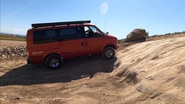 Lifted 4X4 GMC Safari van overland build off-road test смотреть онлайн
