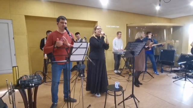 Я буду славить, Тебя,,,церковь откровение,,, bass cover cam смотреть онлайн