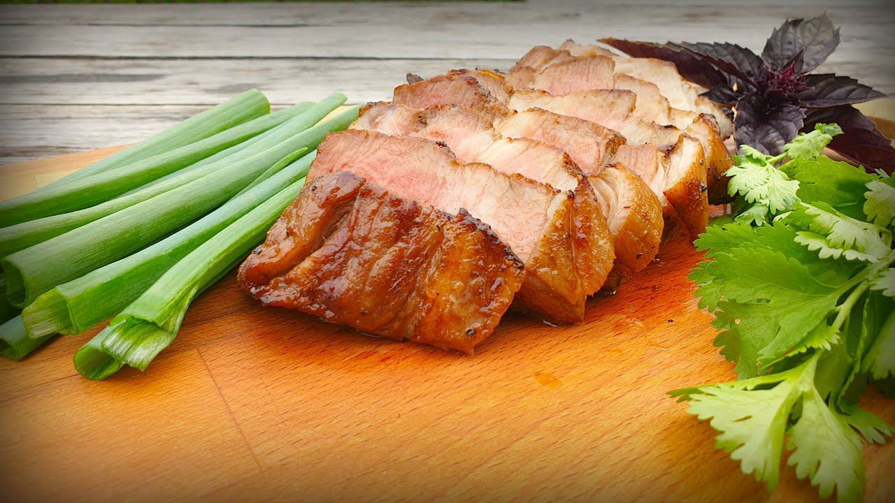 Как приготовить сочный СТЕЙК из свиной шеи в АЗИАТСКОМ стиле смотреть онлайн