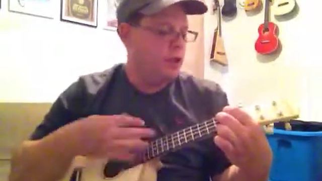 The Beatles - I'm So Tired - Ukulele Cover смотреть онлайн