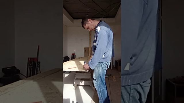 Начало изготовления двери из ОСБ своими руками смотреть онлайн