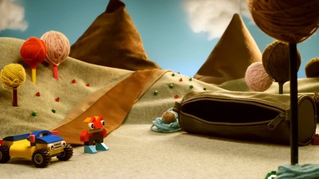 A day in the life of a creative hero - LEGO CLASSIC смотреть онлайн