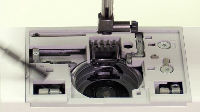 Nähmaschinenpflege - PFAFF Expression 710/720 reinigen und ölen смотреть онлайн
