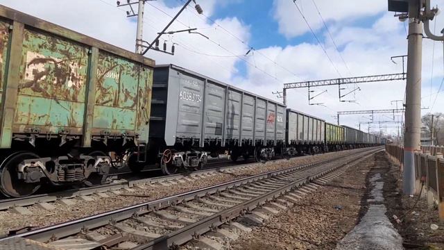 Электровоз ВЛ80с-1542 на станцию сазанка смотреть онлайн