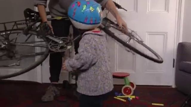 Les Télétubbies en Français – Episode complet : Le vélo de Ned смотреть онлайн