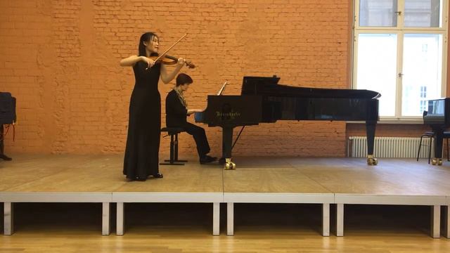 Mozart Violinkonzert KV216 In G Dur 1. Satz | Yu-Fan Huang